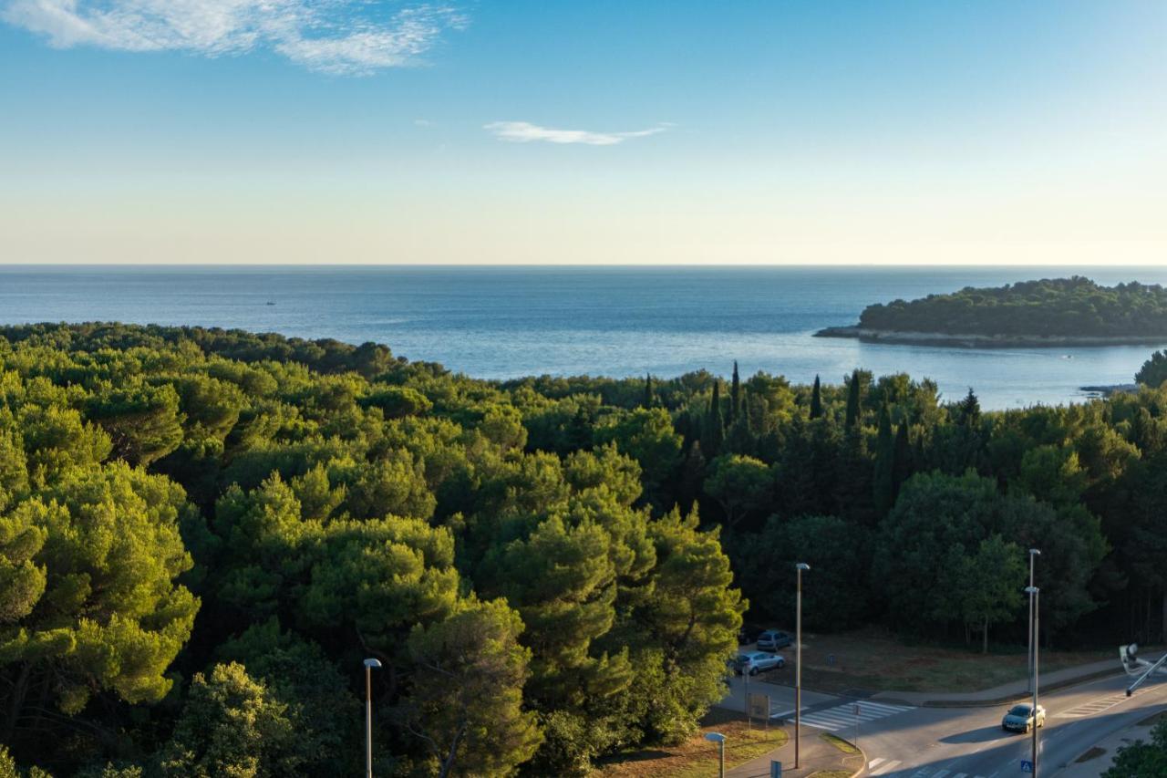 Top Floor Modern Apartment With Incredible Views Pula Buitenkant foto