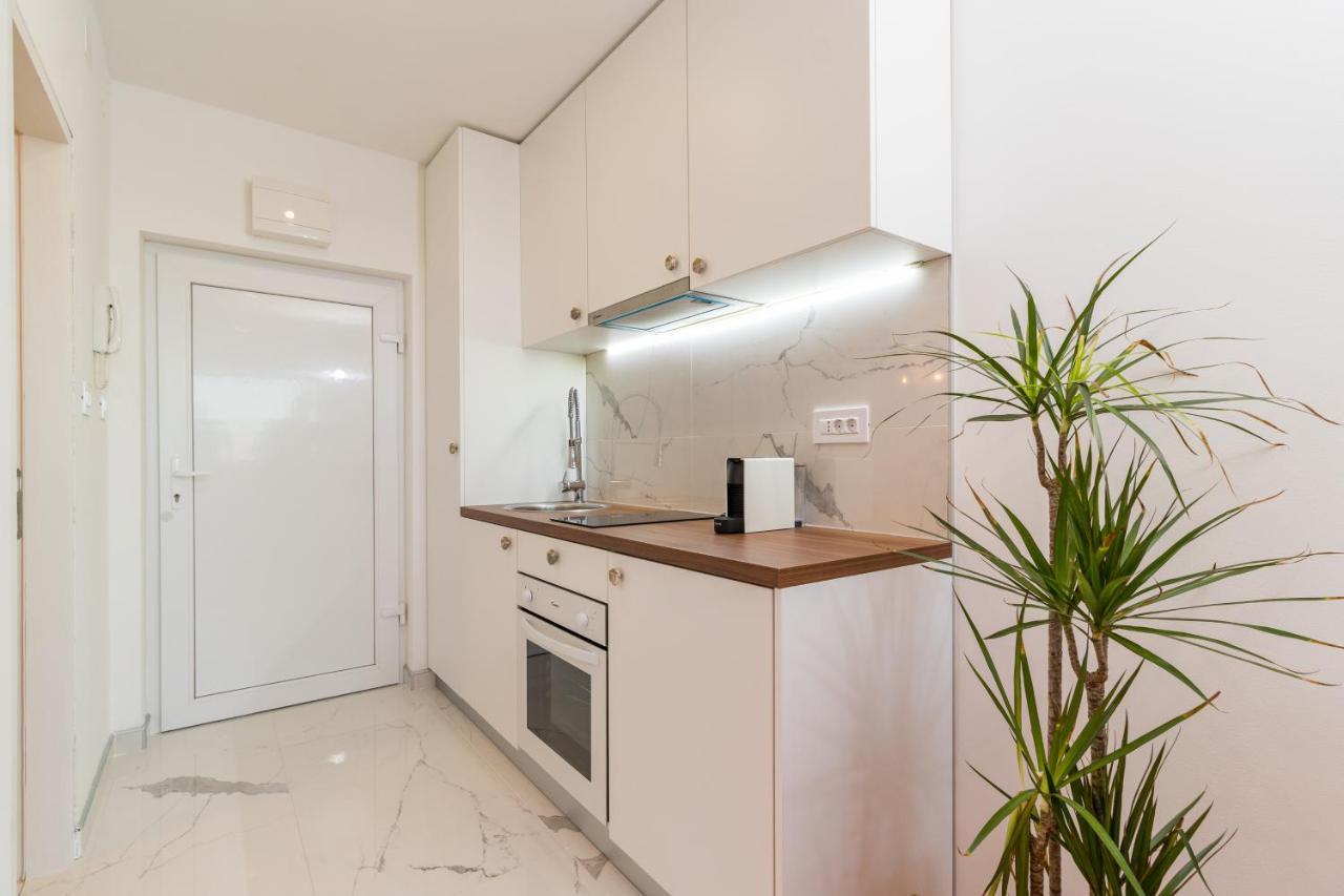 Top Floor Modern Apartment With Incredible Views Pula Buitenkant foto