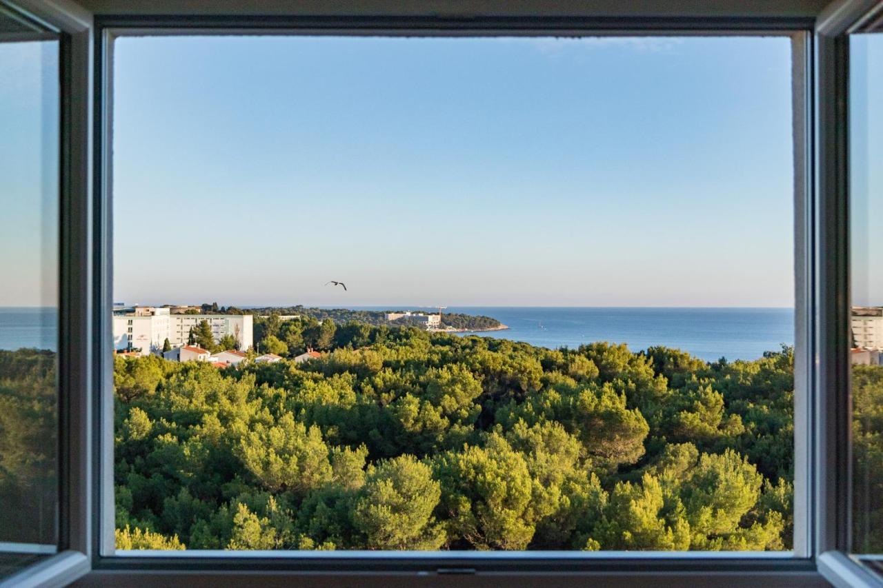 Top Floor Modern Apartment With Incredible Views Pula Buitenkant foto