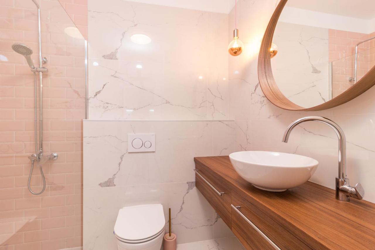 Top Floor Modern Apartment With Incredible Views Pula Buitenkant foto